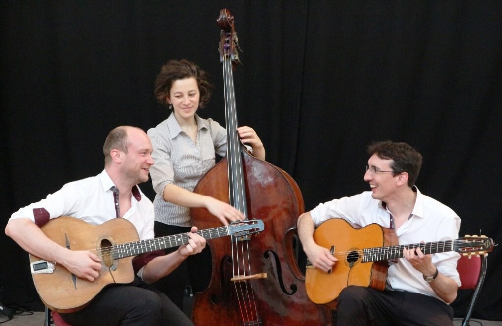 trio jazz manouche en concert à Lille.